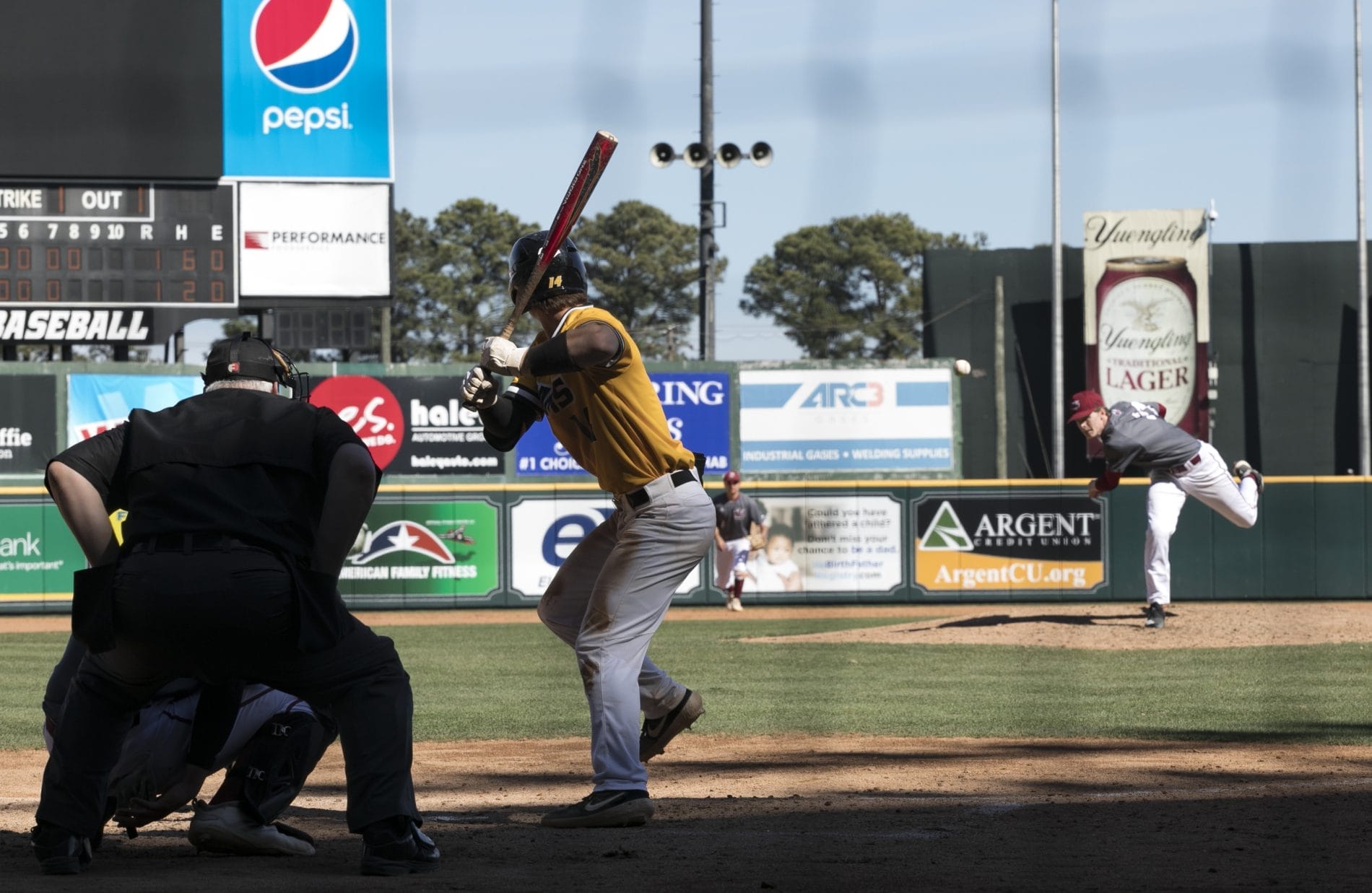 BASEBALL V UMASS_Gessler Santos-Lopez_24