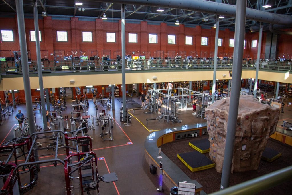Latour_Gym4