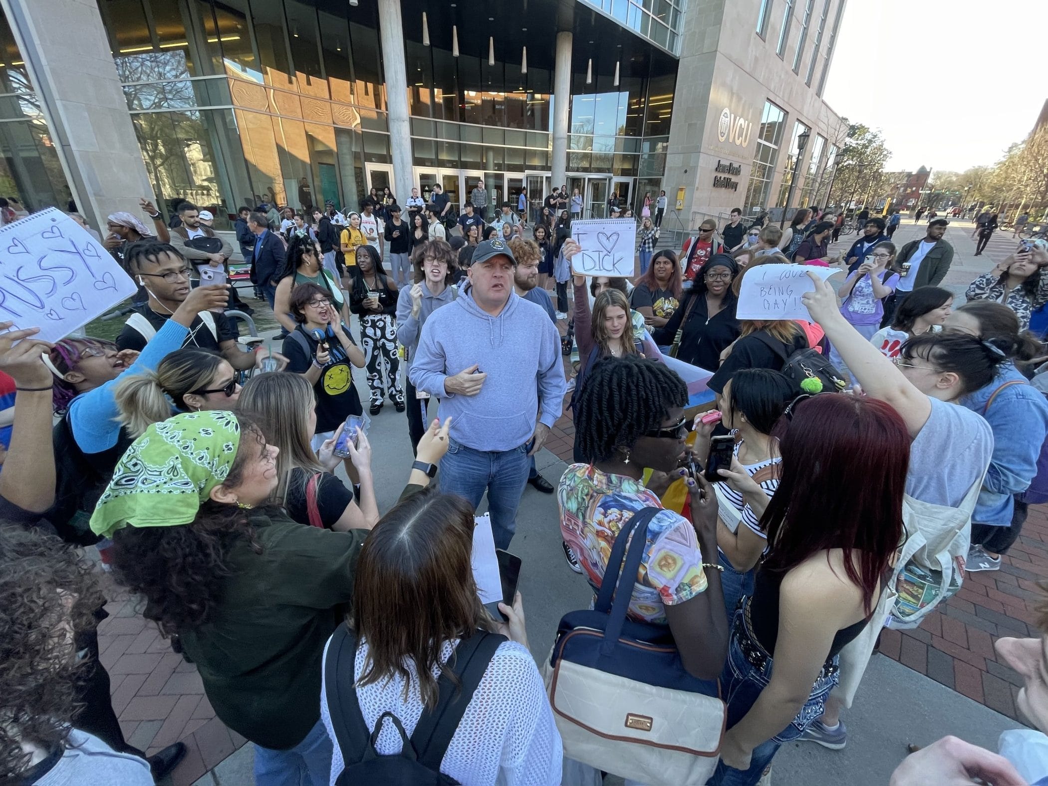 VCU students speak out against evangelical preachers on campus