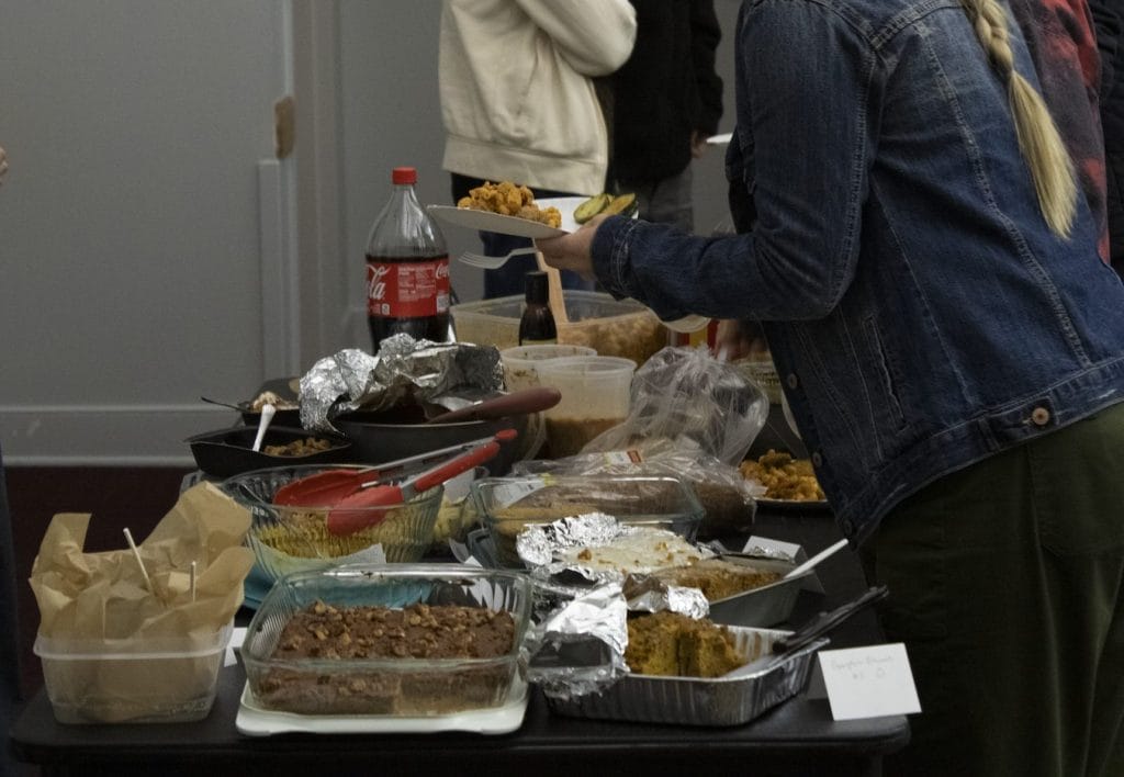 Veg it up: Club hosts plant-based Thanksgiving feast