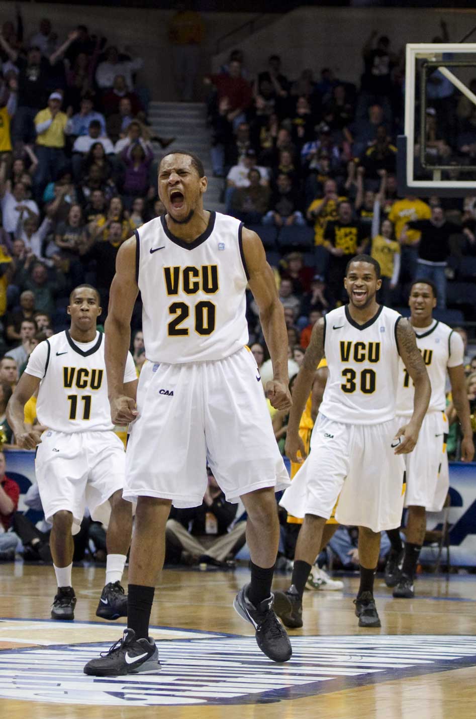 VCU_vs_Mason_caat_70